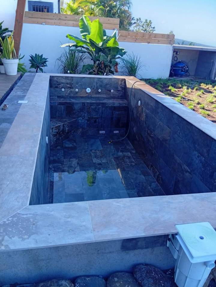 Piscine vide La Réunion